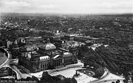 Luftaufnahme des Reichstagsgebäudes 1932