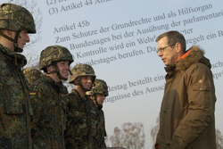 Symbolbild: 50 Jahre Wehrbeauftragter im Grundgesetz
