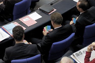 Abgeordnete in einer Plenarsitzung des Deutschen Bundestages