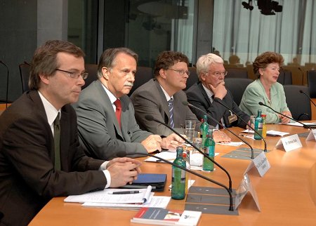 von links nach rechts: Dr. Roland Bernecker, Prof. Dr. h.c. Klaus-Dieter Lehmann, Dr. Ortwin Dally, Frau Ursula Seiler-Albring