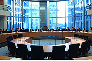 ausschusssaal182